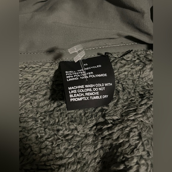 Vuori Fleece Jacket XS - Picture 2 of 4